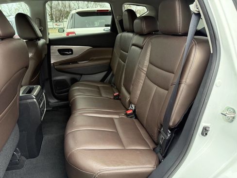 Used 2015 Nissan Murano Platinum w/ Platinum Technology Package image 11