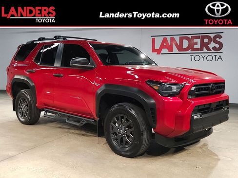 Certified 2025 Toyota 4Runner SR5 AWD/4WD image 1