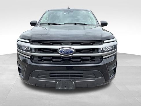 Used 2024 Ford Expedition XLT AWD/4WD image 9