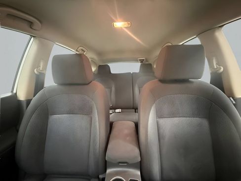 Used 2014 Nissan Rogue S w/ Convenience Package FWD image 14