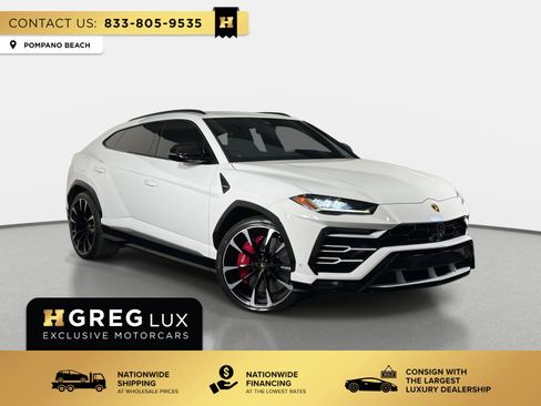 Used 2019 Lamborghini Urus Base image 1