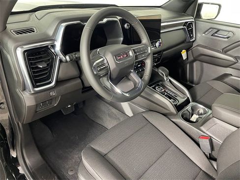 New 2026 GMC Canyon Elevation image 3