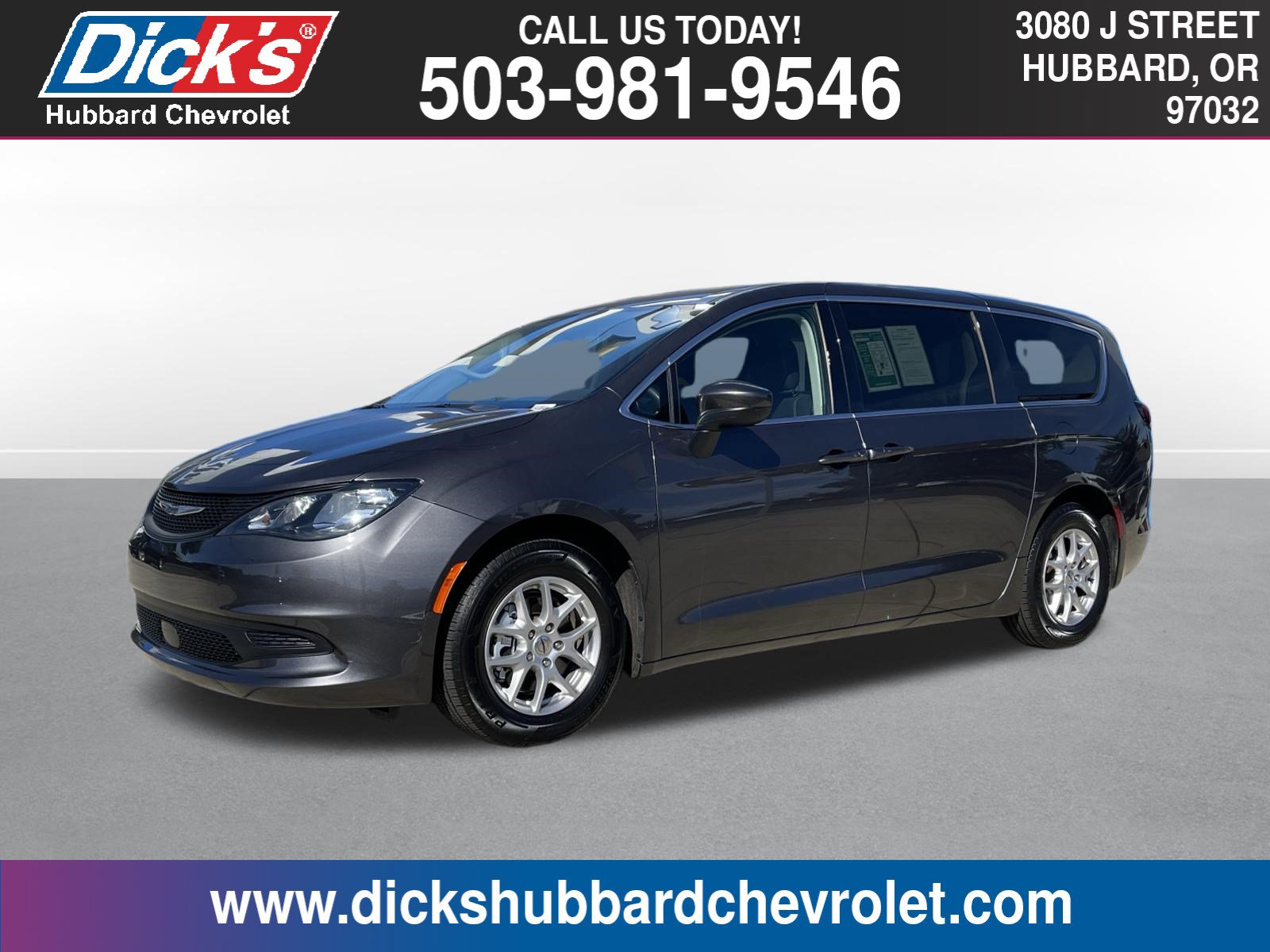 Used 2022 Chrysler Voyager LX FWD 360° Tour