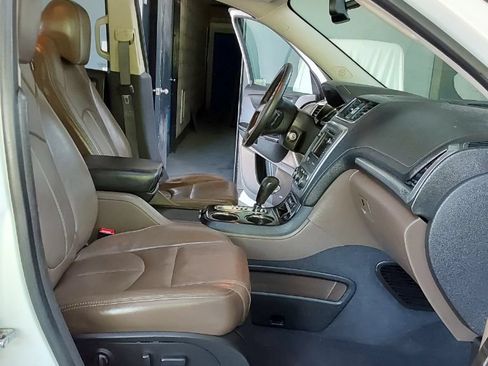 Used 2014 GMC Acadia SLT AWD/4WD image 13