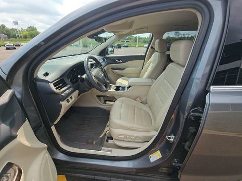Used 2020 GMC Acadia Denali w/ LPO, Floor Liner Package FWD image 12