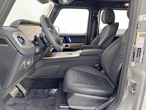 Used 2025 Mercedes-Benz G 580 w/ EQ Technology image 17