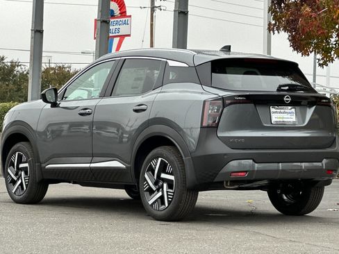 New 2026 Nissan Kicks SV image 6