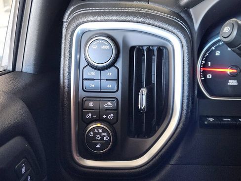 Used 2020 Chevrolet Silverado 2500 LTZ w/ LTZ Texas Edition AWD/4WD image 28