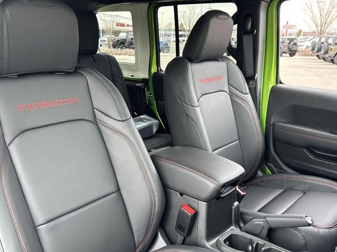 New 2025 Jeep Wrangler Unlimited Rubicon w/ Steel Bumper Group image 33