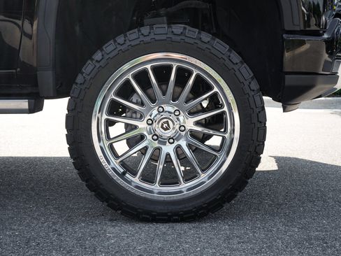 Used 2023 GMC Sierra 1500 Denali w/ Denali Reserve Package AWD/4WD image 13