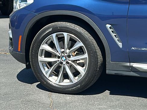 Used 2018 BMW X3 xDrive30i AWD/4WD image 9