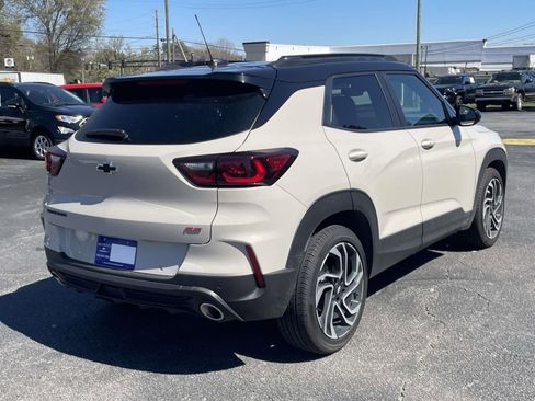 Used 2026 Chevrolet TrailBlazer RS w/ Convenience Package image 3