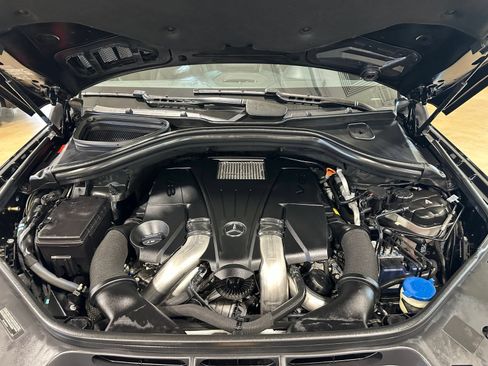 Used 2019 Mercedes-Benz GLS 550 4MATIC image 56