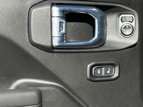 New 2026 Jeep Gladiator Sport image 15