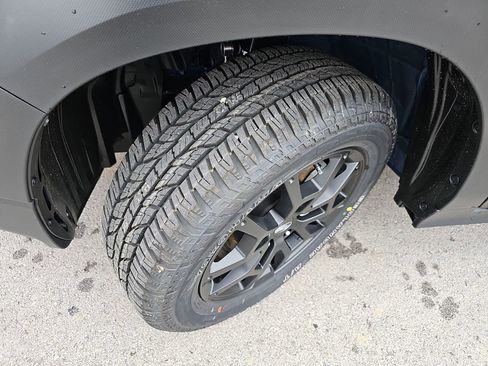 New 2026 Subaru Crosstrek 2.5i Wilderness AWD/4WD image 37