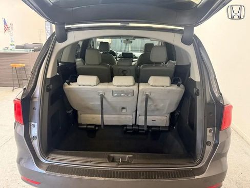 Used 2019 Honda Odyssey EX-L image 25