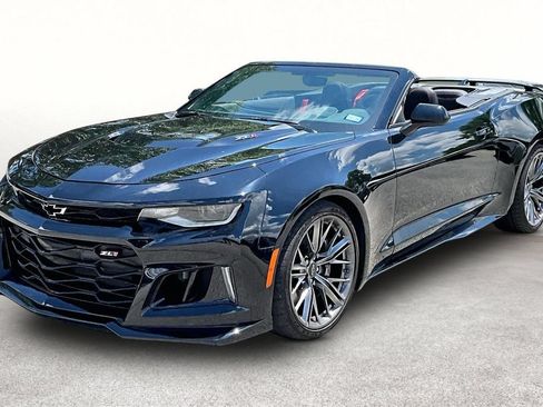 Used 2022 Chevrolet Camaro ZL1 RWD image 13