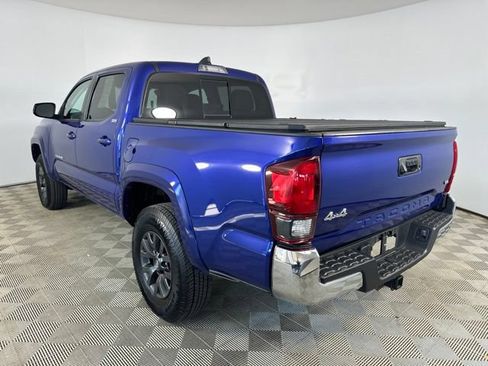 Used 2023 Toyota Tacoma SR5 AWD/4WD image 5