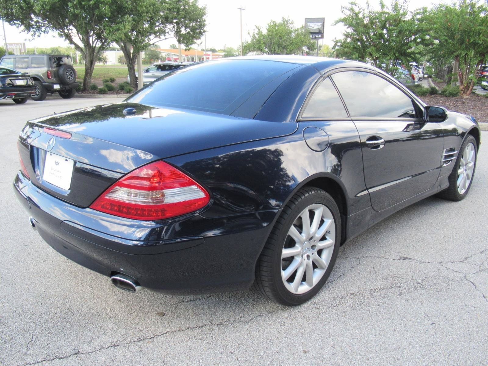 Used 2007 Mercedes-Benz SL 550 image 7
