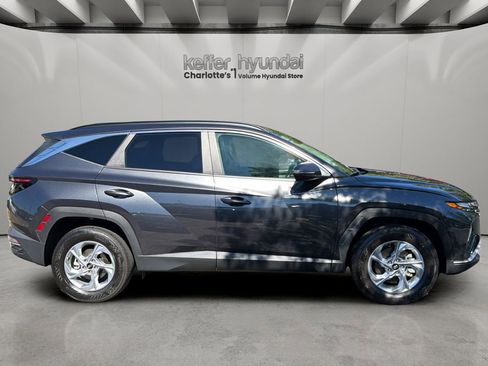 Certified 2023 Hyundai Tucson SEL AWD/4WD image 6