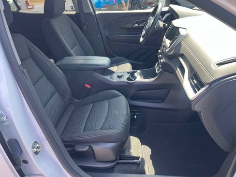 Used 2024 GMC Terrain SLE w/ Driver Convenience Package FWD image 21