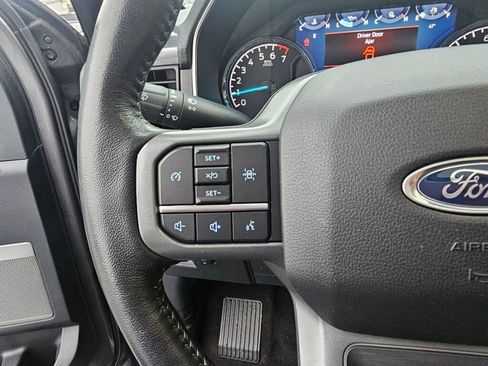 Certified 2022 Ford F150 XLT w/ Equipment Group 302A High image 30