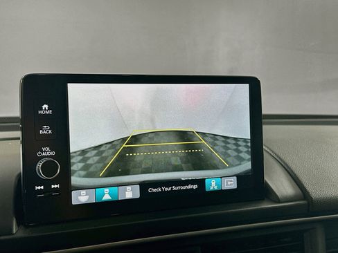 Used 2025 Honda Pilot EX-L image 22
