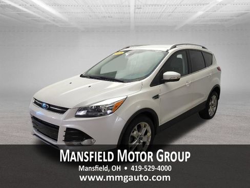 Used 2015 Ford Escape Titanium w/ Equipment Group 301A FWD image 1