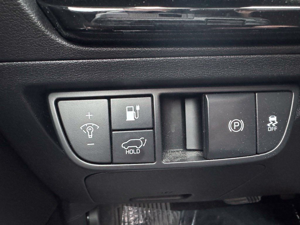 Used 2023 Kia EV6 Wind w/ Wind Technology Package AWD/4WD image 29