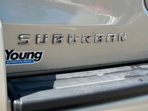 Used 2016 Chevrolet Suburban LT AWD/4WD image 9