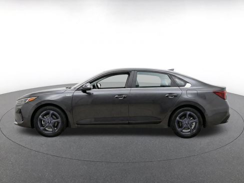 Used 2025 Kia K4 FWD image 4