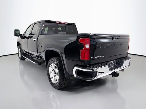 Used 2020 Chevrolet Silverado 2500 LTZ w/ LTZ Premium Package image 5