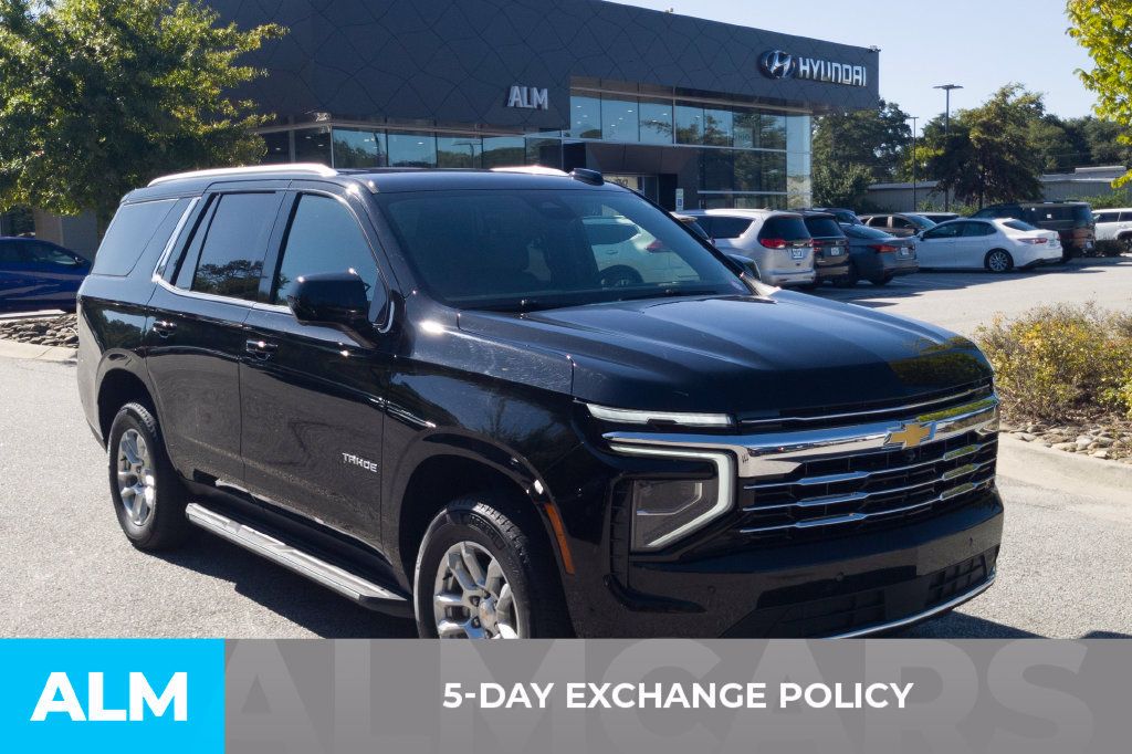 Used 2025 Chevrolet Tahoe LT RWD image 3
