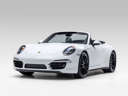 Used 2013 Porsche 911 Carrera 4S AWD/4WD image 2