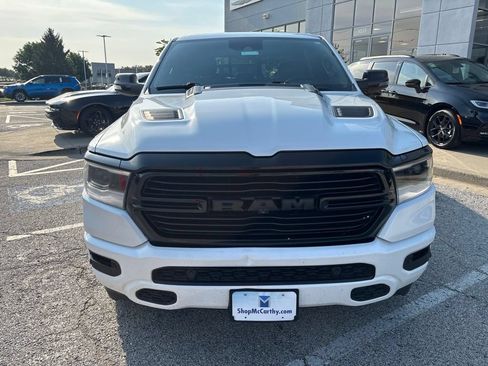 Used 2023 RAM 1500 Laramie AWD/4WD image 3