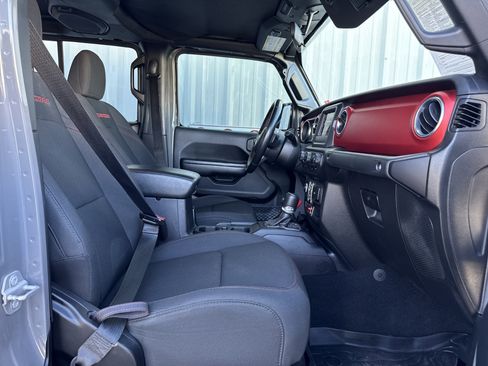Used 2020 Jeep Gladiator Rubicon w/ Trailer Tow Package image 49