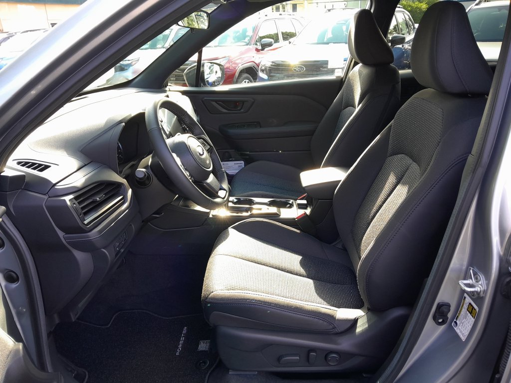 Used 2026 Subaru Forester Premium AWD/4WD image 9
