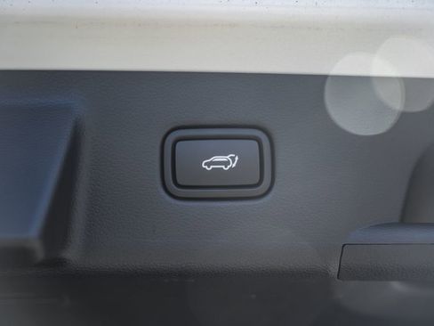 Used 2025 Hyundai Palisade Calligraphy image 10