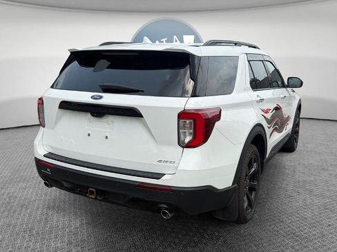 Certified 2022 Ford Explorer ST-Line w/ Class IV Trailer Tow Package AWD/4WD image 3