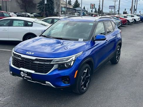 Certified 2025 Kia Seltos S FWD image 3