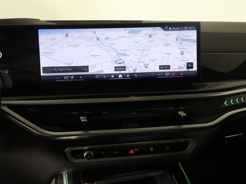 Used 2024 BMW X7 xDrive40i w/ M Sport Package AWD/4WD image 45