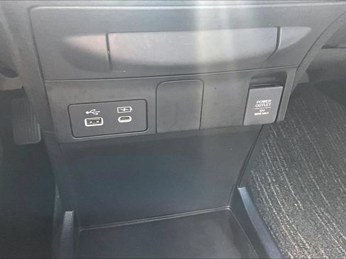 Used 2025 Honda Odyssey EX-L image 16