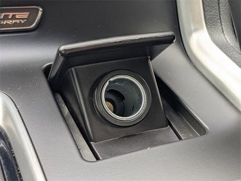 Used 2019 Chevrolet Corvette Stingray Coupe w/ Carbon Flash Badge Package image 25