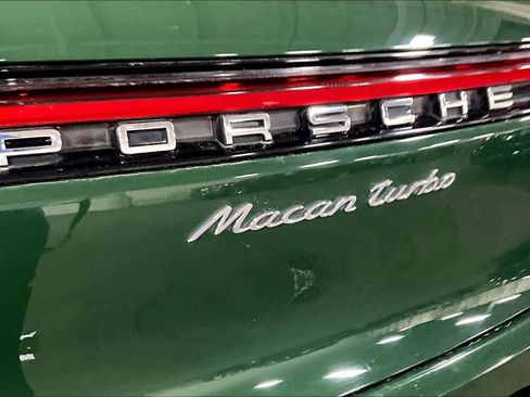 Used 2020 Porsche Macan Turbo AWD/4WD image 20