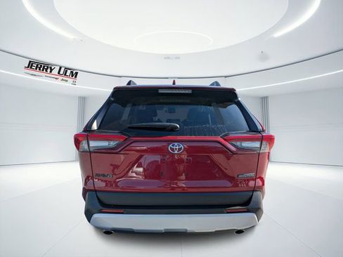 Used 2024 Toyota RAV4 Adventure image 4