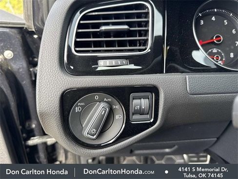 Used 2021 Volkswagen GTI Autobahn image 15