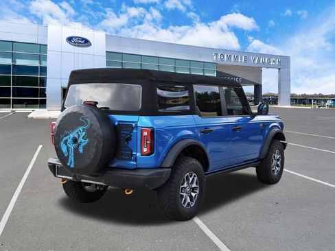 Used 2023 Ford Bronco Badlands AWD/4WD image 4