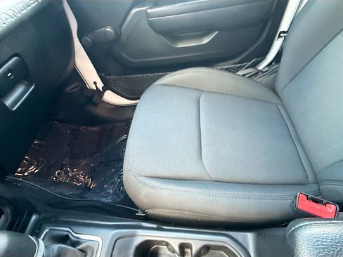 Used 2021 Jeep Wrangler Sport image 24