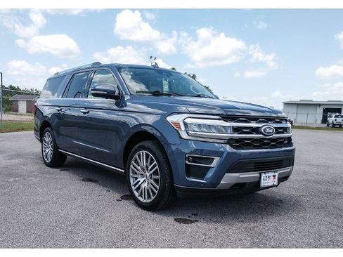 Certified 2022 Ford Expedition Max Limited AWD/4WD image 5