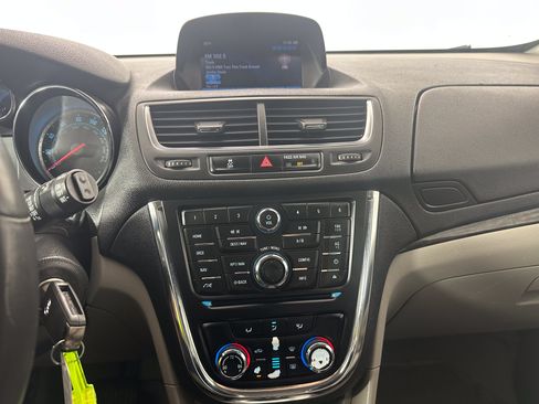 Used 2016 Buick Encore Convenience FWD image 18